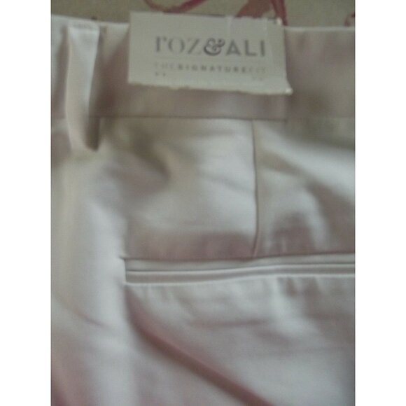 Roz & Ali Plus Pants Womens Plus 24W x 27" White Cropped (Sits Below Waist) crop - Picture 6 of 8